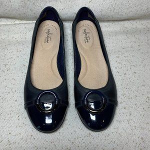 Not for Sale-Donated 12/16/22 Ladies Clarks Navy Flats